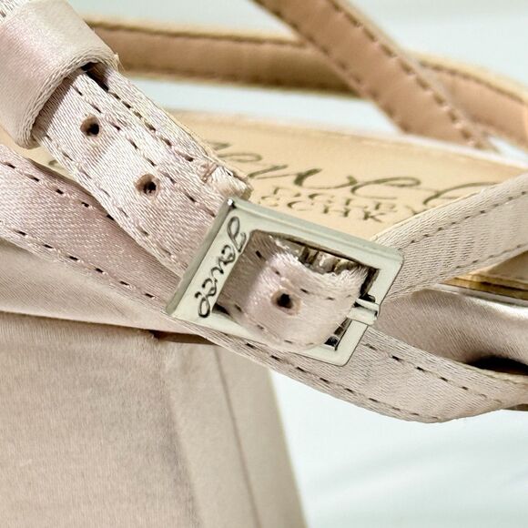 Badgley Mischka Y2K 90s Vibe Rose Satin Formal Bridal Cuban Heel Sandals Size 8 - Picture 8 of 11